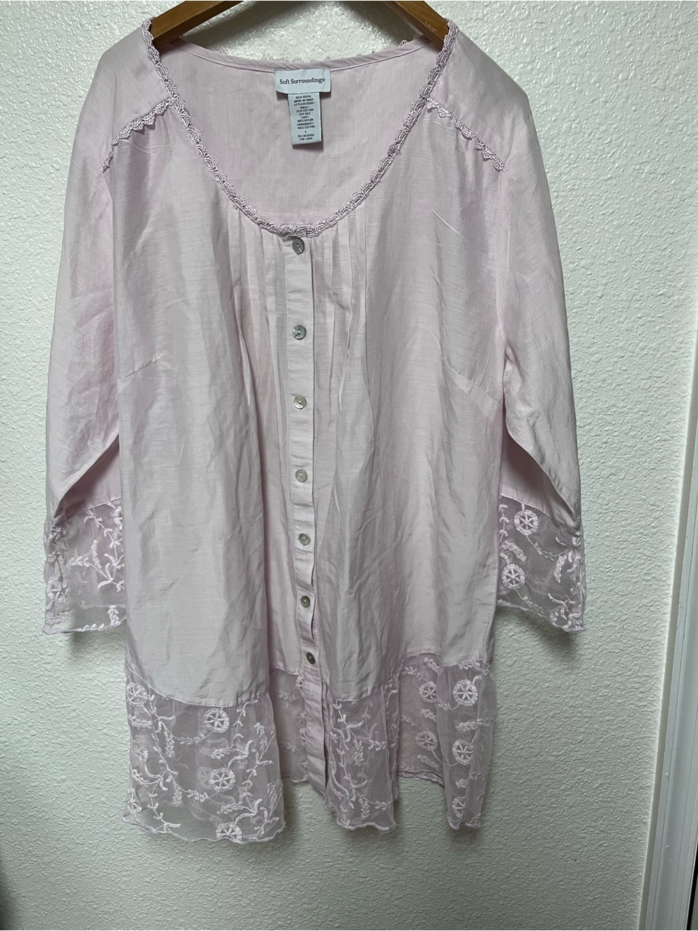 Soft Surroundings Light Pink Lace-Trim Button Tunic